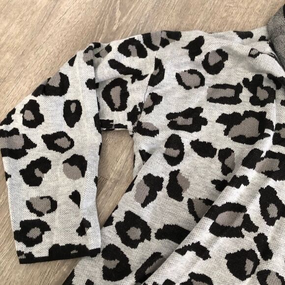 Calvin Klein Leopard Print Cowl Neck Gray Long Sleeve Sweater Top Womens Sz XL - Picture 6 of 10